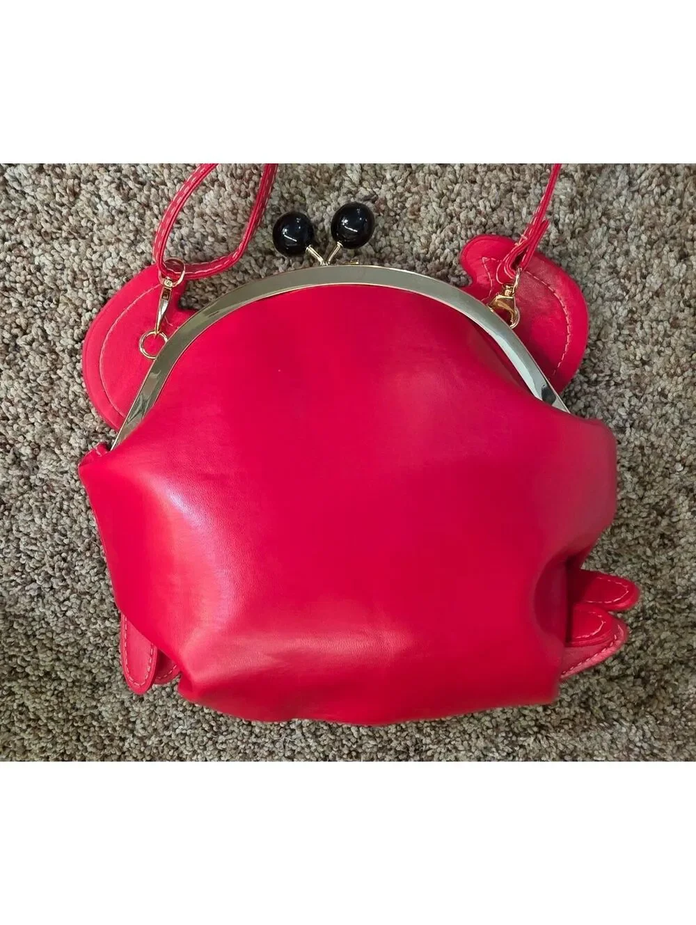 Red Crab-Shaped Faux Leather Crossbody Bag with Clasp Closure